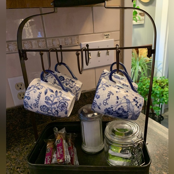 Lakeside Collection Kitchen Farmhouse Coffee Mug Rack With Tray